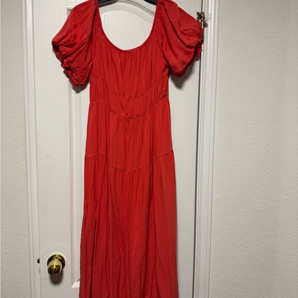 Chic Red Puff Sleeve Midi Dress